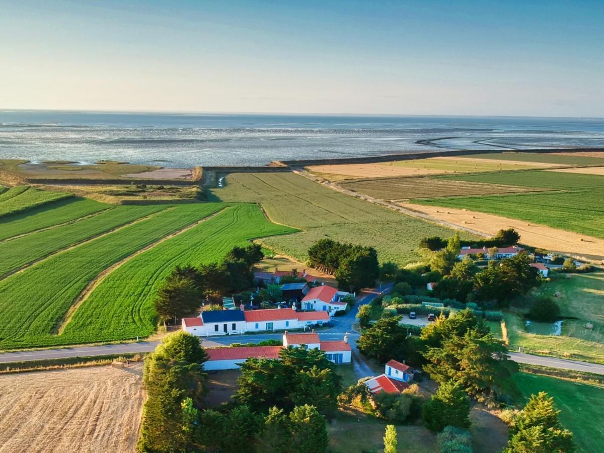 Au Passage Du Gois Bed & Breakfast Beauvoir-sur-Mer Exterior photo
