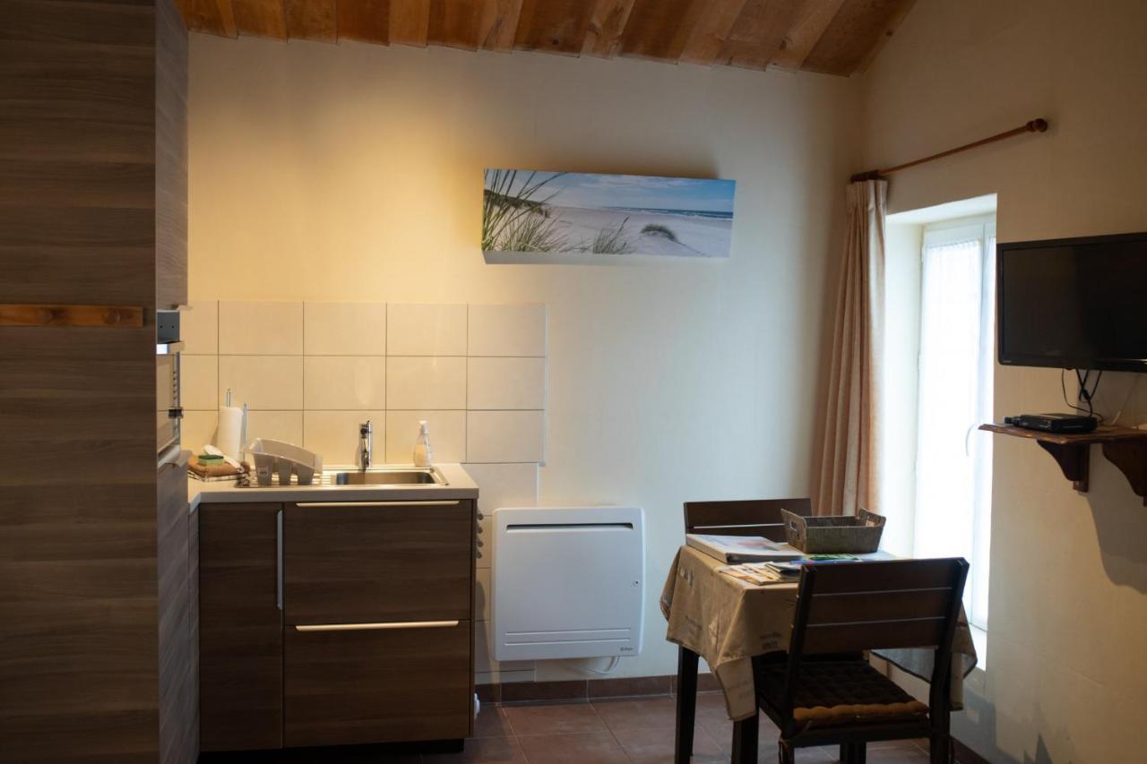 Au Passage Du Gois Bed & Breakfast Beauvoir-sur-Mer Exterior photo